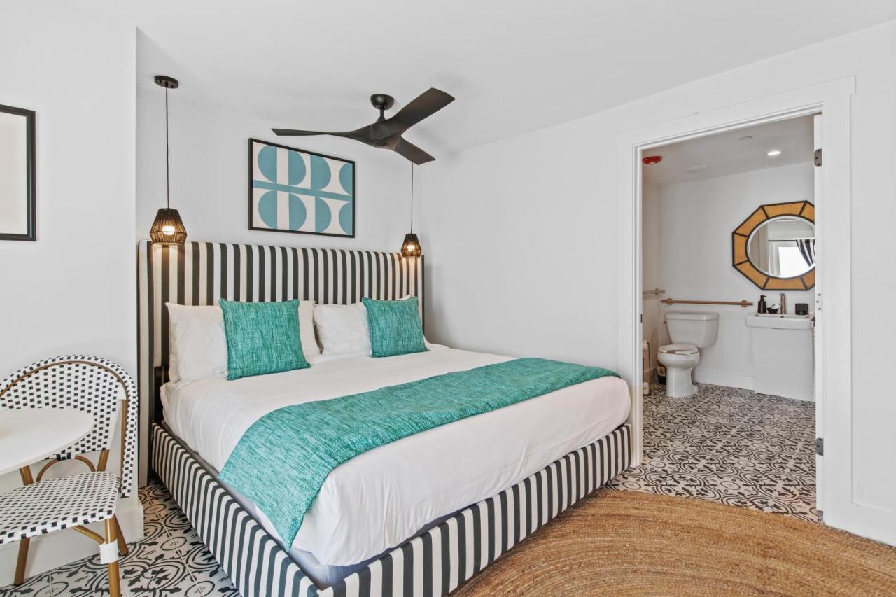Seaside At Anna Maria Island Inn 브레이든턴비치 외부 사진